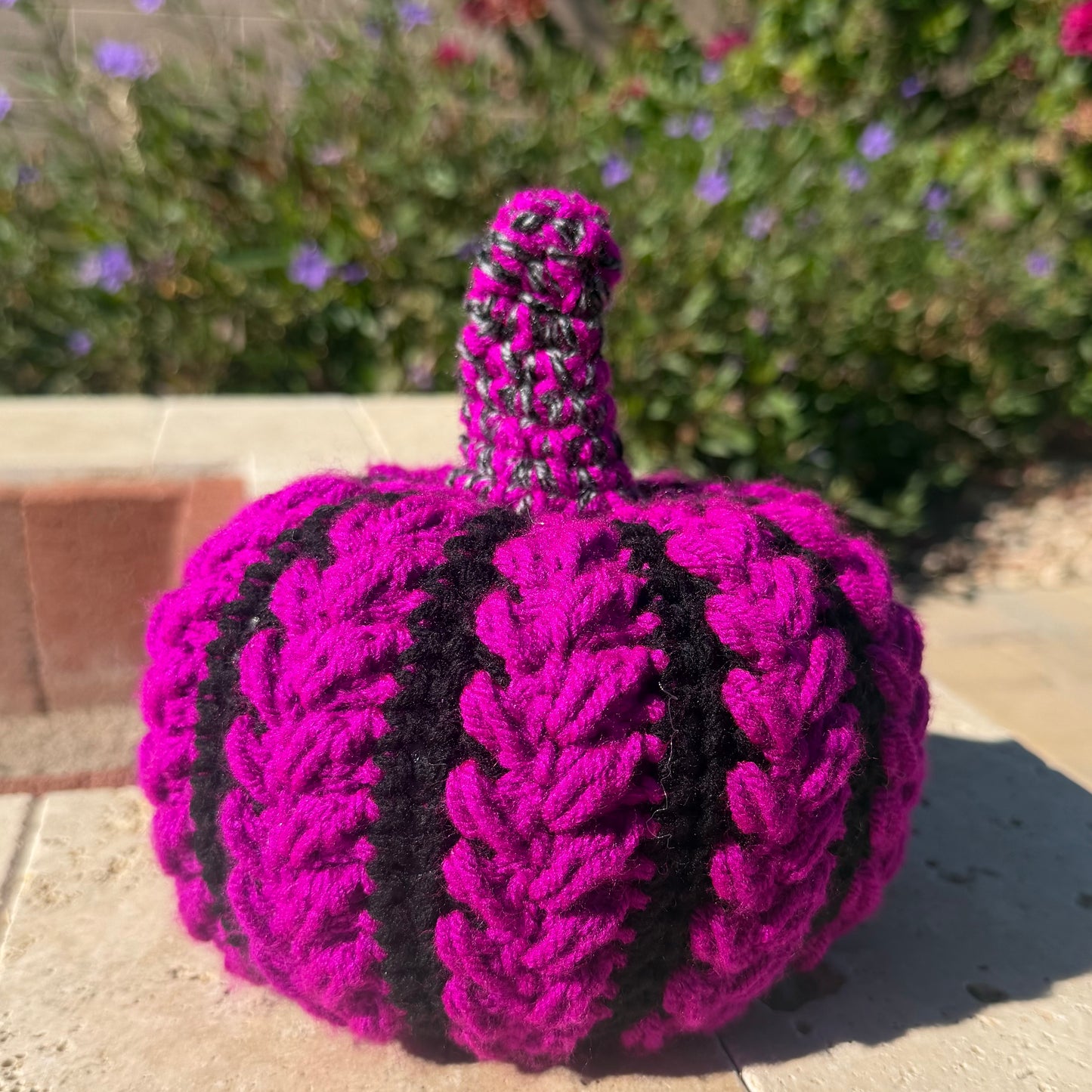 Black & Pink Wheat Stitch Pumpkin