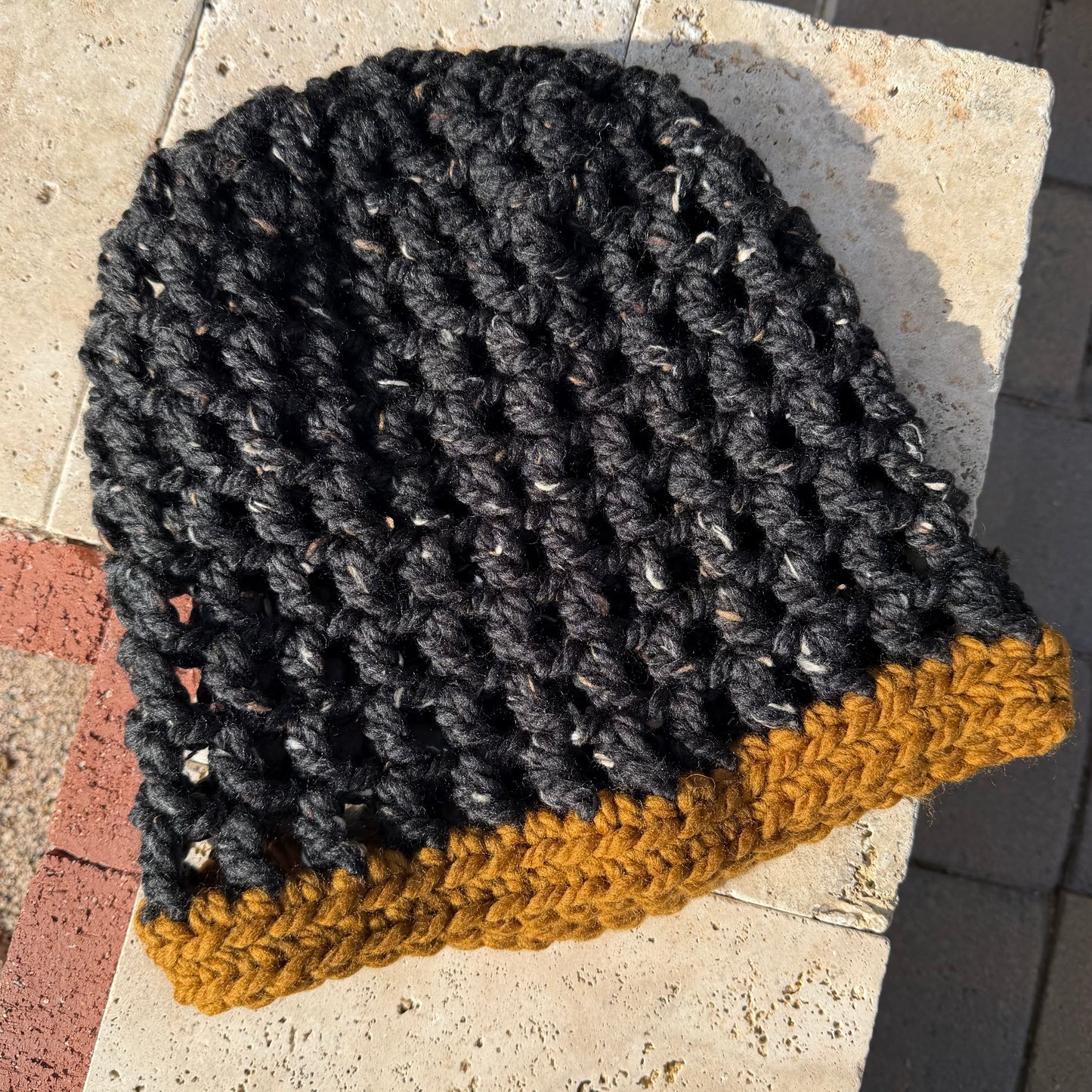 Waffle Cone Hat - Black & Flax